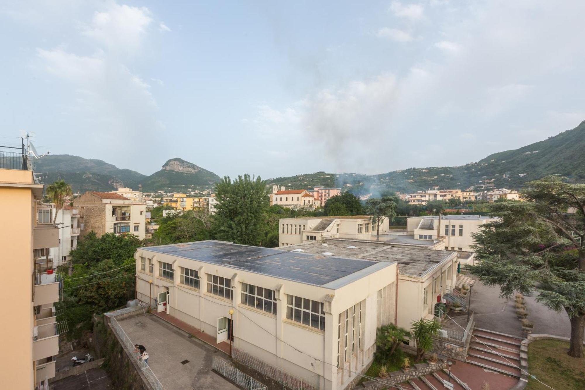 Attico Maria Pia Apartment Sant'Agnello Bagian luar foto